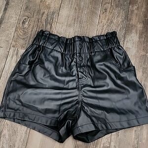 Womens fuax leather shorts